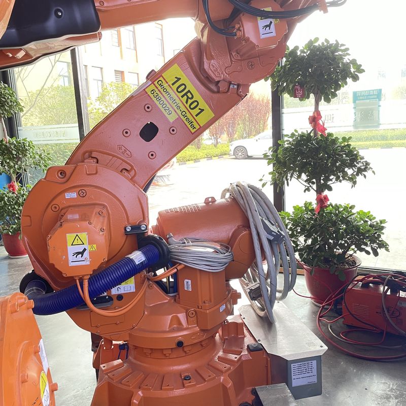 Braço 6640-235/2.55 do robô da segunda mão ABB para a soldadura de ponto que segura Palletizing