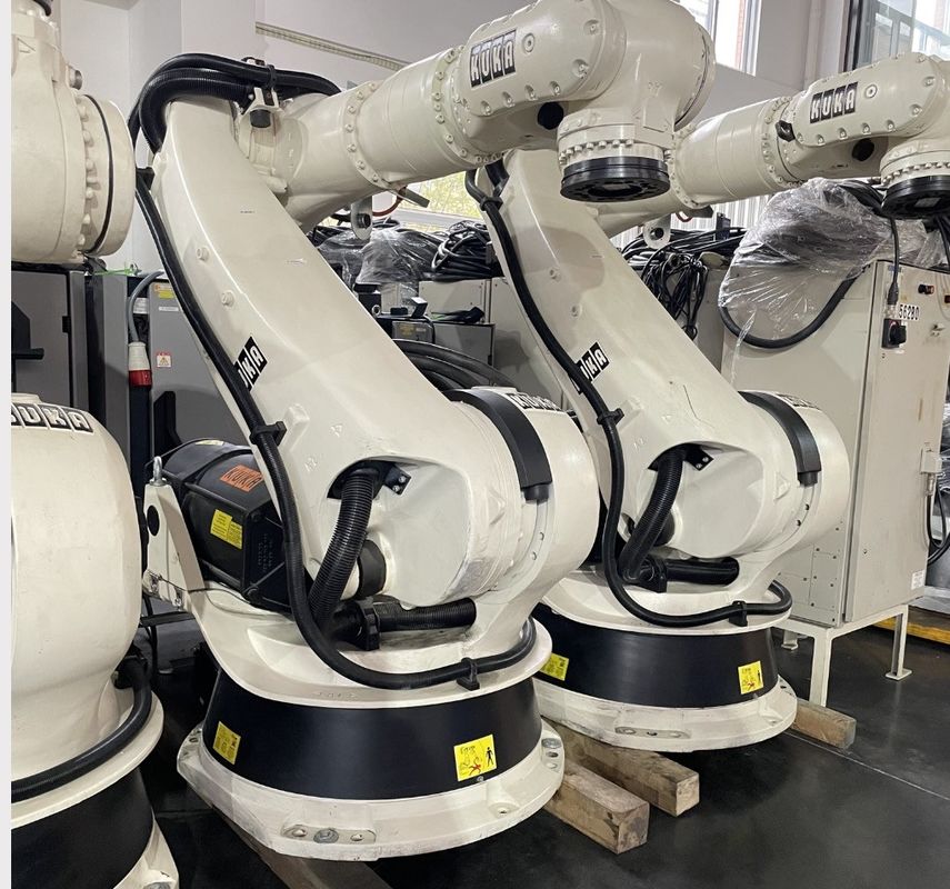 2700 Mm Reach Kuka Software Soldar Robô para Performance de Soldadura Rápida e Precisa Agarre este negócio!