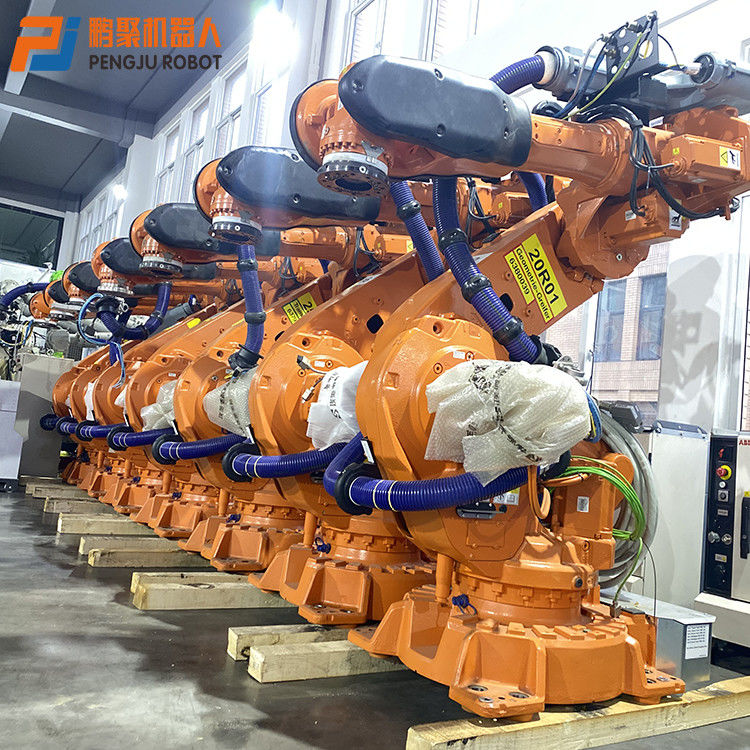 Robôs usados industriais ABB6640-235/2.55 de ABB para a soldadura de ponto que segura Palletizing
