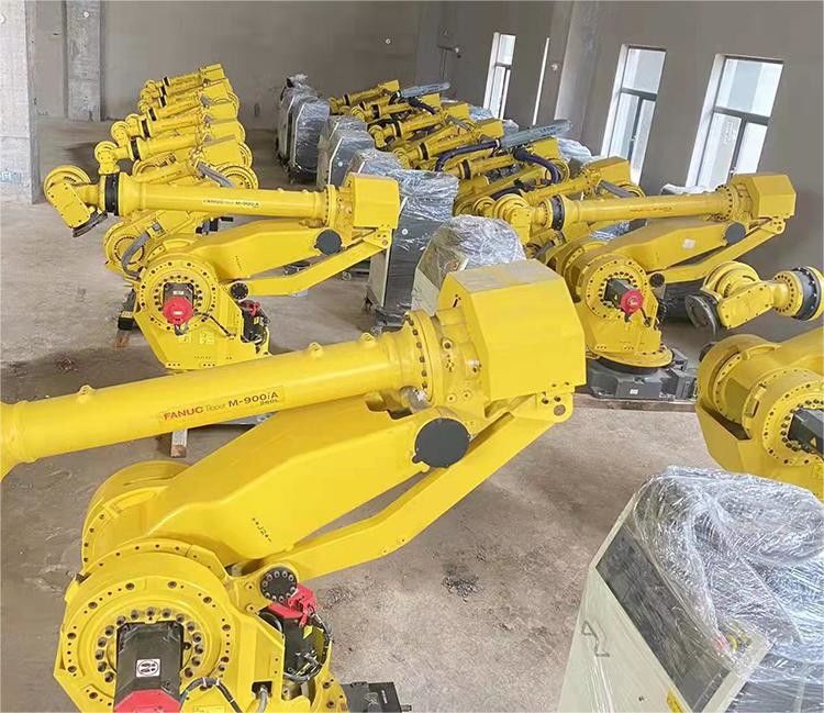 Fanuc R-2000iB-210F Prensa de soldagem em ponto, paletização, carregamento e descarregamento de paletes, robô, manuseio de máquinas