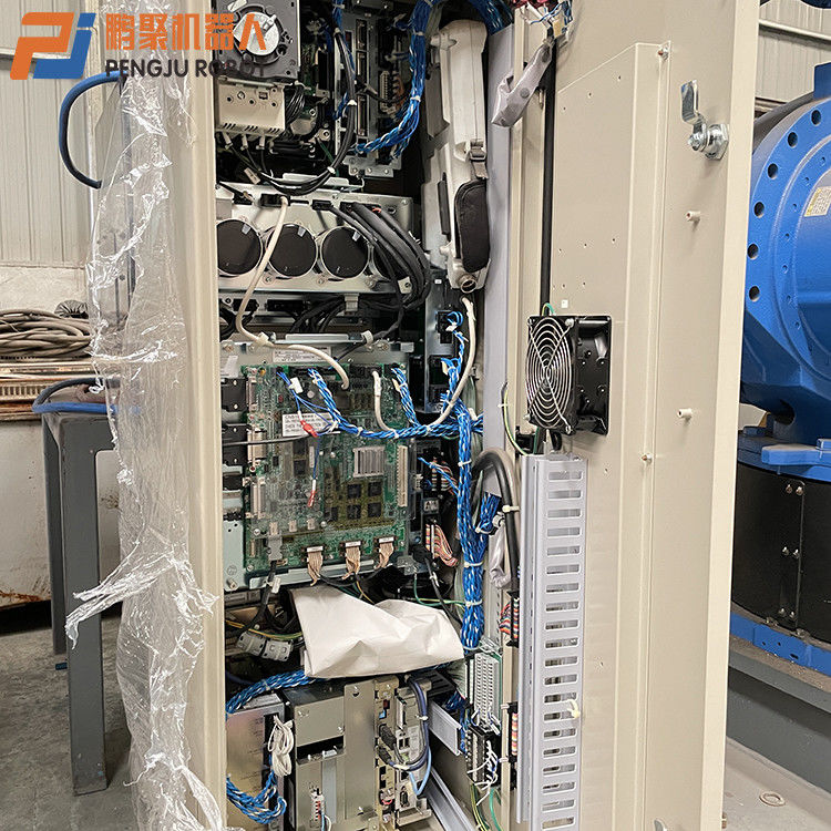 Robô de soldadura automático completo do ponto de 6 linhas centrais de Yaskawa ES200D com um período de braço de 2650mm