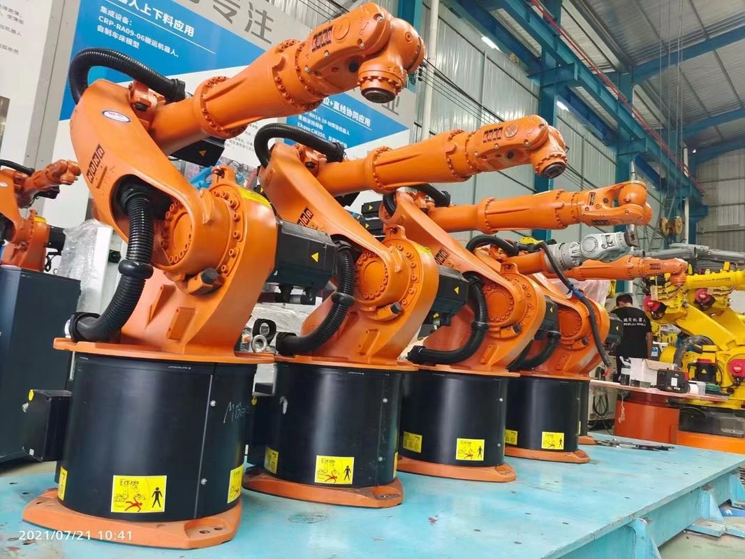 KR16L6 6 kg Carga útil 6 eixos Robô XP Gabinete de controle Terra/Teto Instalação Inclinado Arco de Soldagem de Ângulo MIG