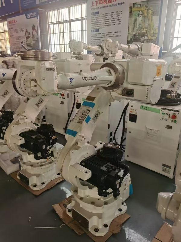Braço Robótico Usado do Sistema DX100 com Alcance de Trabalho de 1373mm e Sistema de Controle C2 Adequado para Tarefas Robóticas Complexas