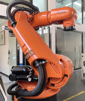 Segundo robô de soldadura colaborador industrial do ponto dos robôs KR360 da mão KUKA