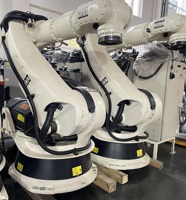 Robôs usados industriais KR150-2 2000 de Kuka da montagem do assoalho