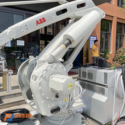 Robô industrial usado IRB660-250 3,15 de ABB quatro braços robóticos da linha central ABB