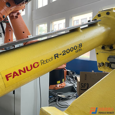 Mão usada FANUC 2000iB 125L dos robôs segundos da solda de ponto FANUC