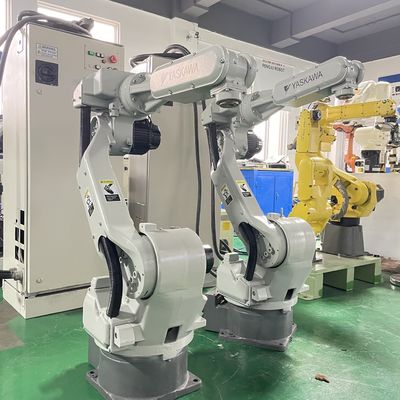Segundo manipulador de solda automático de 6 linhas centrais do robô UP6 de Yaskawa da mão