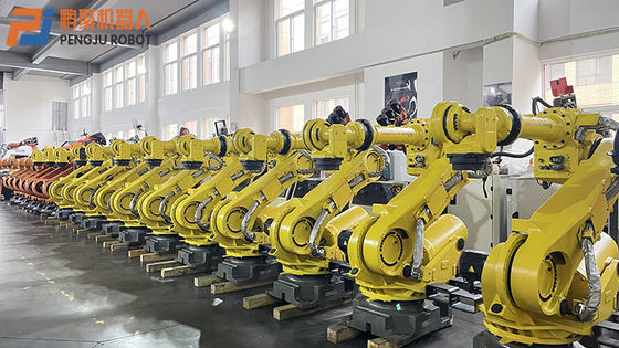 Fanuc R-2000iC/210F Soldadura em ponto usada e nova