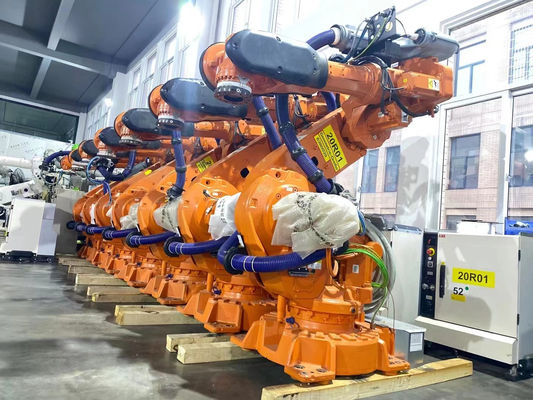 IRB6640 usou o robô de ABB para o transporte de materiais que carrega e que descarrega