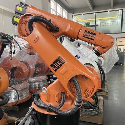 Robô de revestimento a laser KUKA KR60 usado com 6 eixos