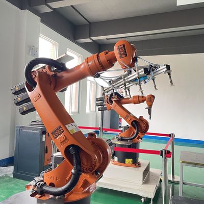 1611mm Reach Palletizing Robot Equipamento de automação montado no chão, robôs de soldagem de núcleo de fluxo, robôs de carregamento de máquinas
