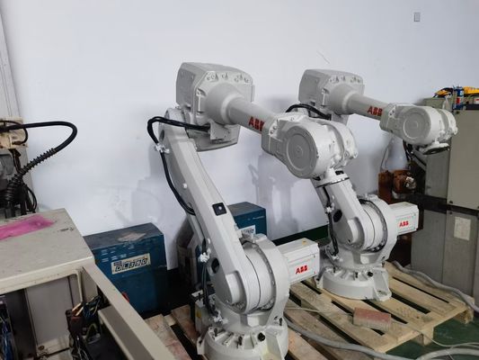 ABB IRB 4600-60/2.05 2050 mm Robot de carga útil de alcance médio para manipulação automática de máquinas e manuseio de materiais