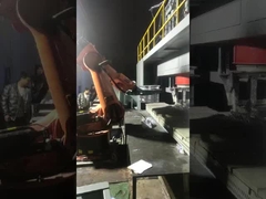 6 robô de pintura usado vertical de Yaskawa MS165 do robô da linha central