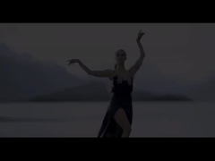 Peças de automóvel usadas do robô KR210 de KUKA que seguram o armário de controle Palletizing do C2 do braço do robô